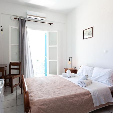 Stella Rooms Vlychada Eksteriør billede